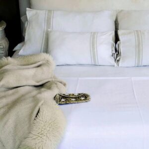 Lambskin Trim Wool Throw